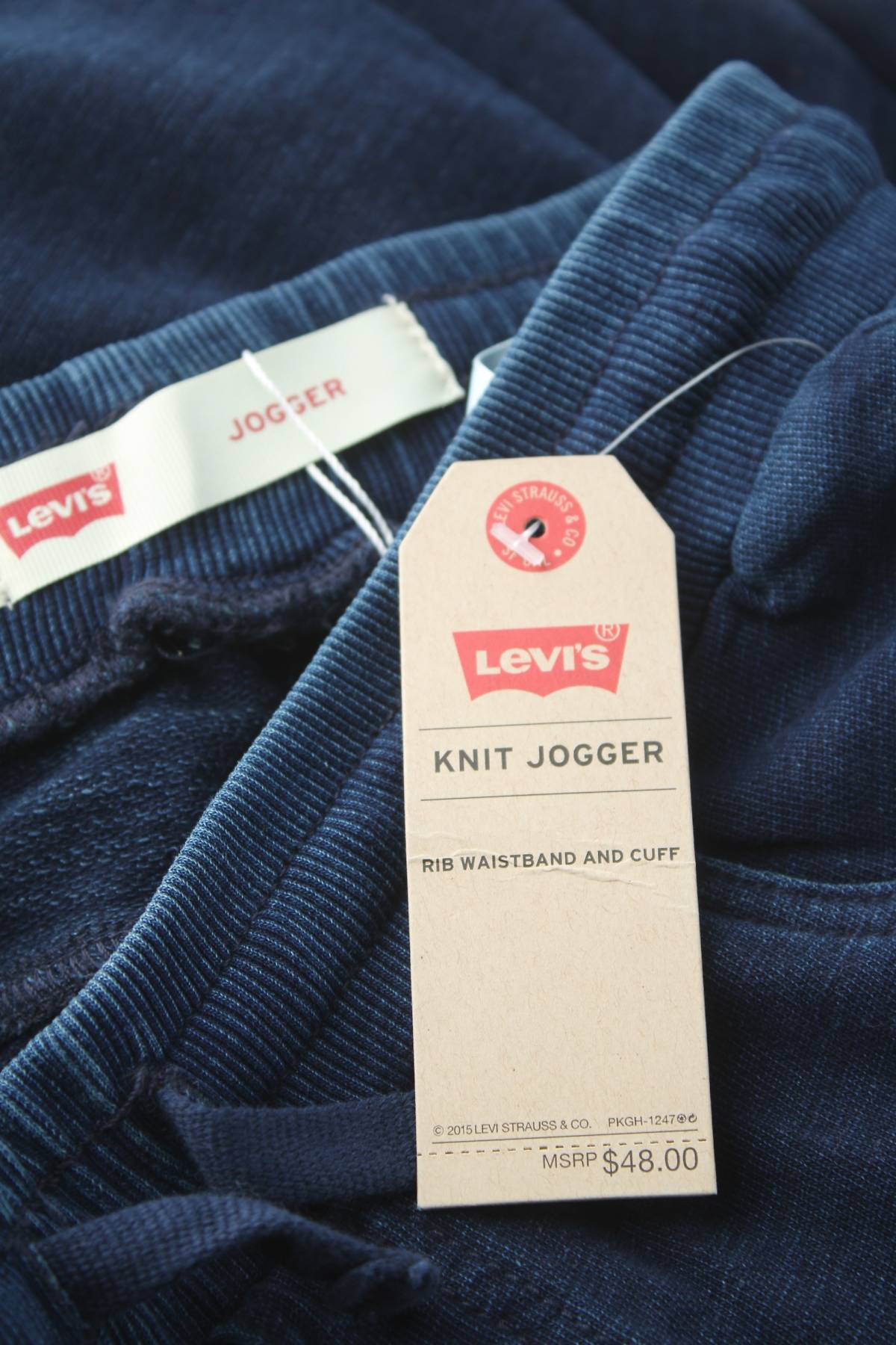Γυναικείο παντελόνι Levi's3