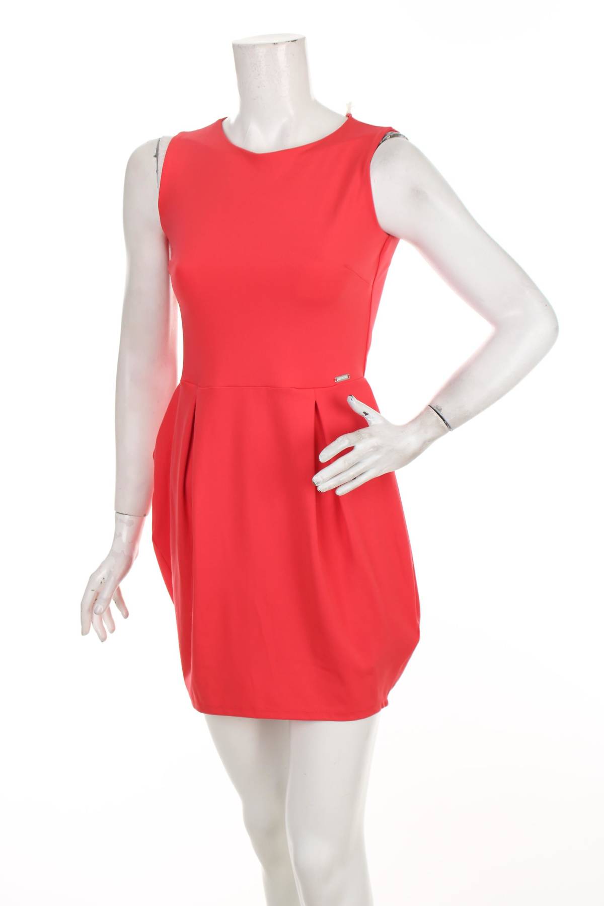 Рокля Guess1