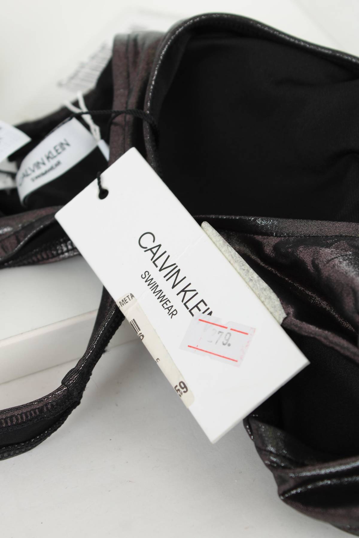Бански горнище Calvin Klein3 - Contour.bg Бански горнище Calvin Klein3