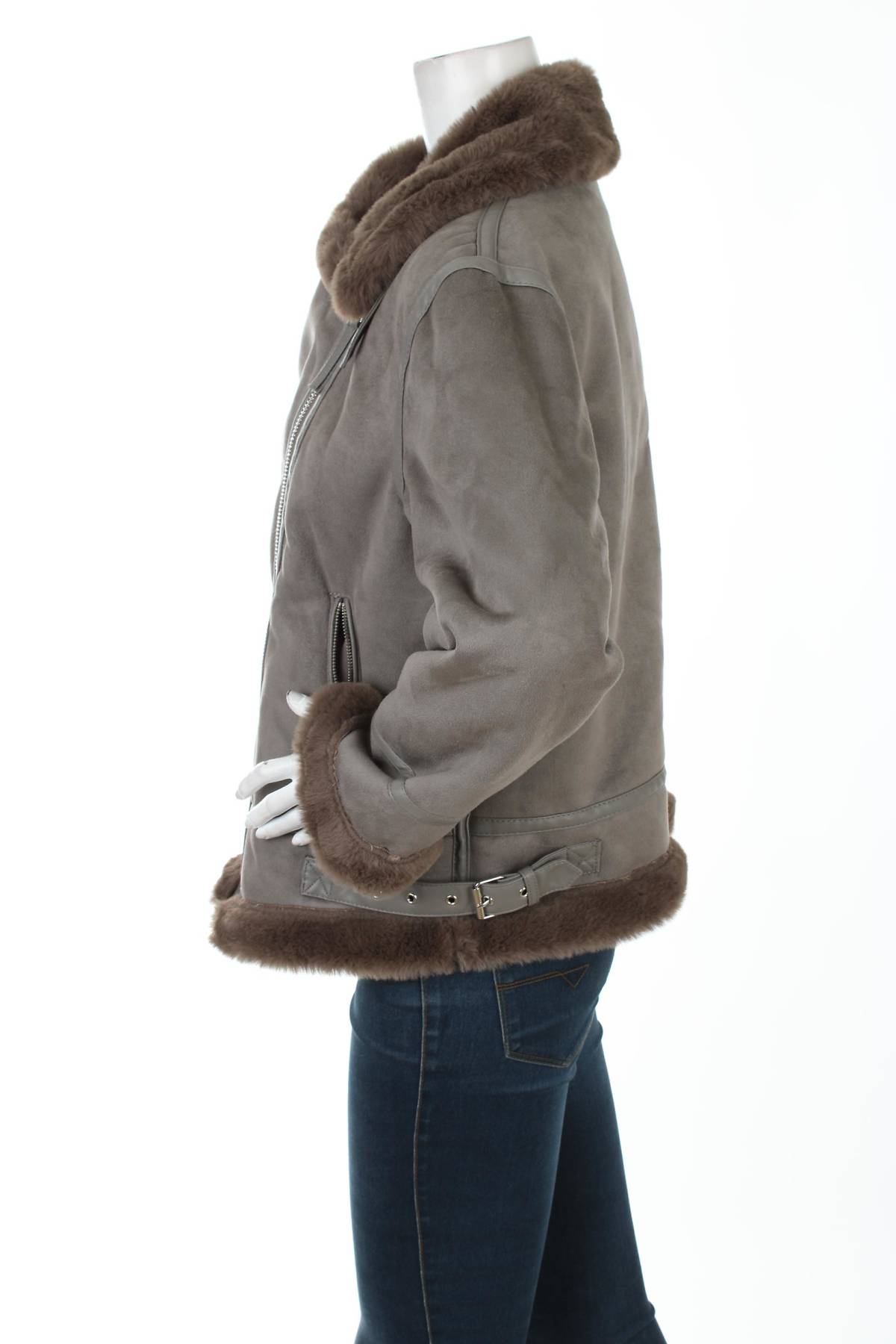 Дамско яке Calliope3