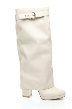 Дамски ботуши Steve Madden1