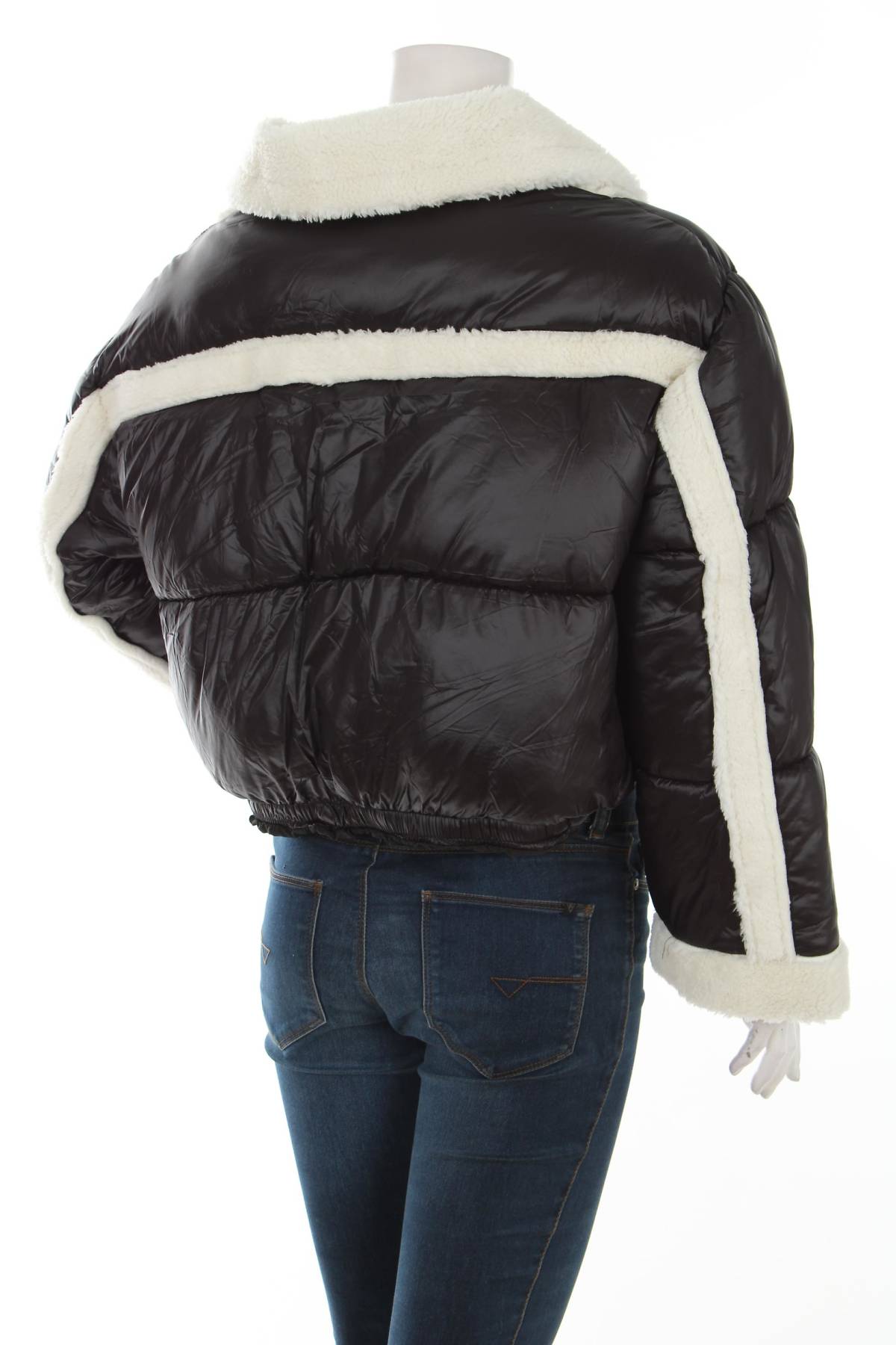 Γυναικείο μπουφάν Boohoo4