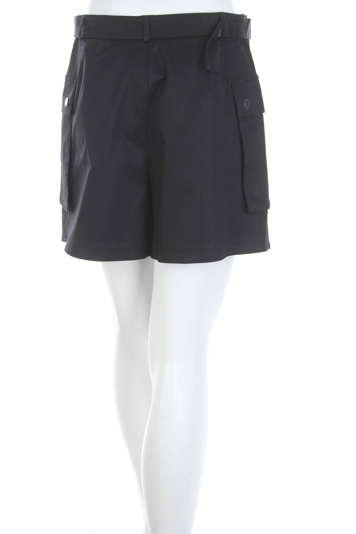 Дамски къс панталон Vero Moda2