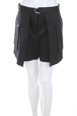 Дамски къс панталон Vero Moda1