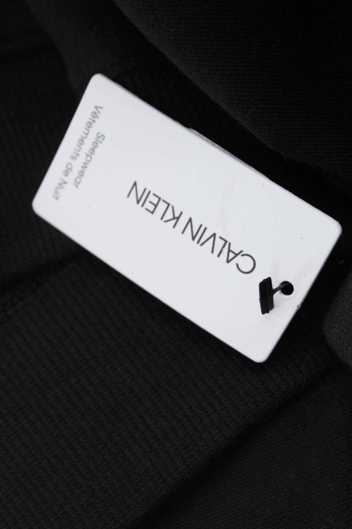 Домашно облекло Calvin Klein3