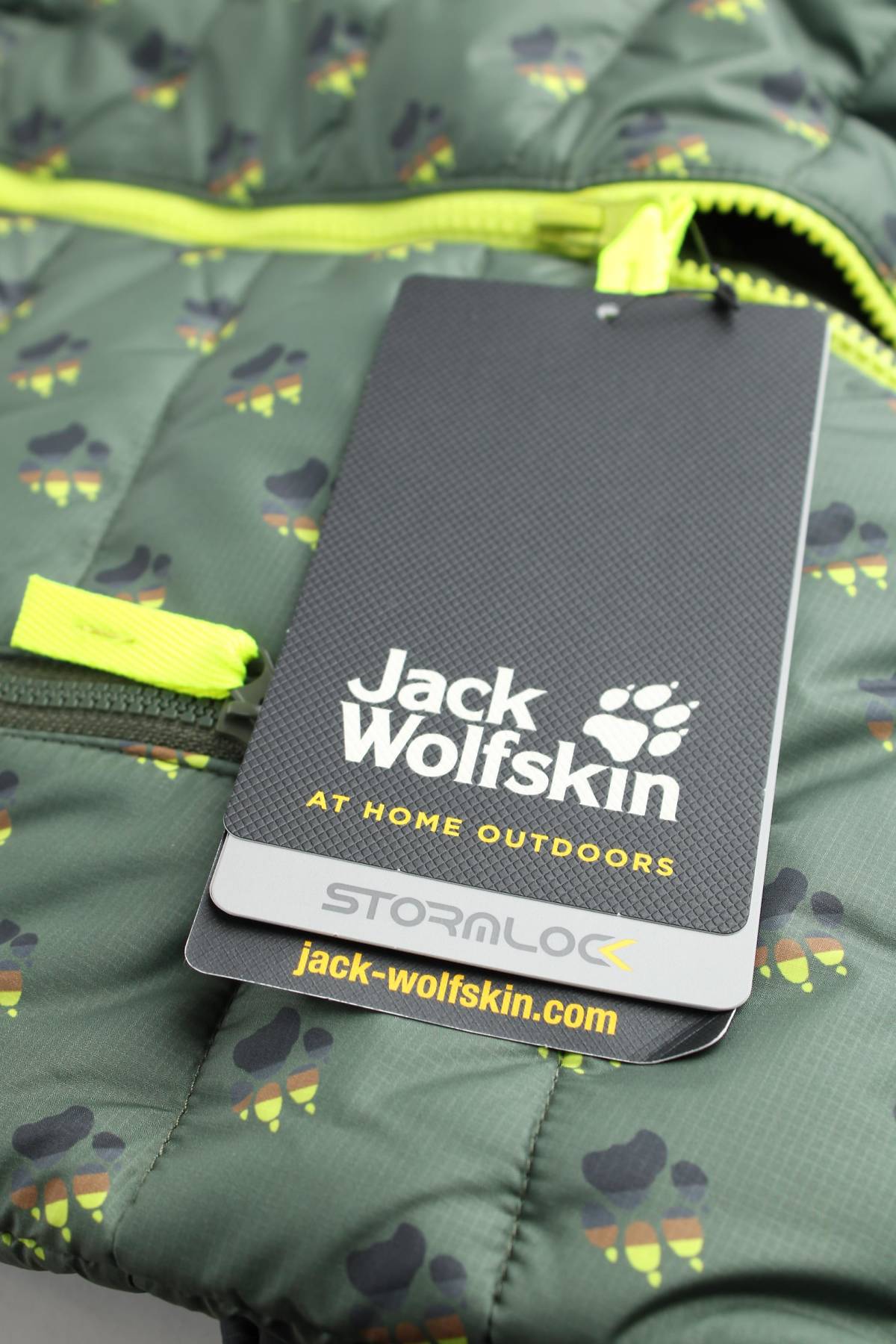 Детско яке Jack Wolfskin3 - Contour.bg Детско яке Jack Wolfskin3