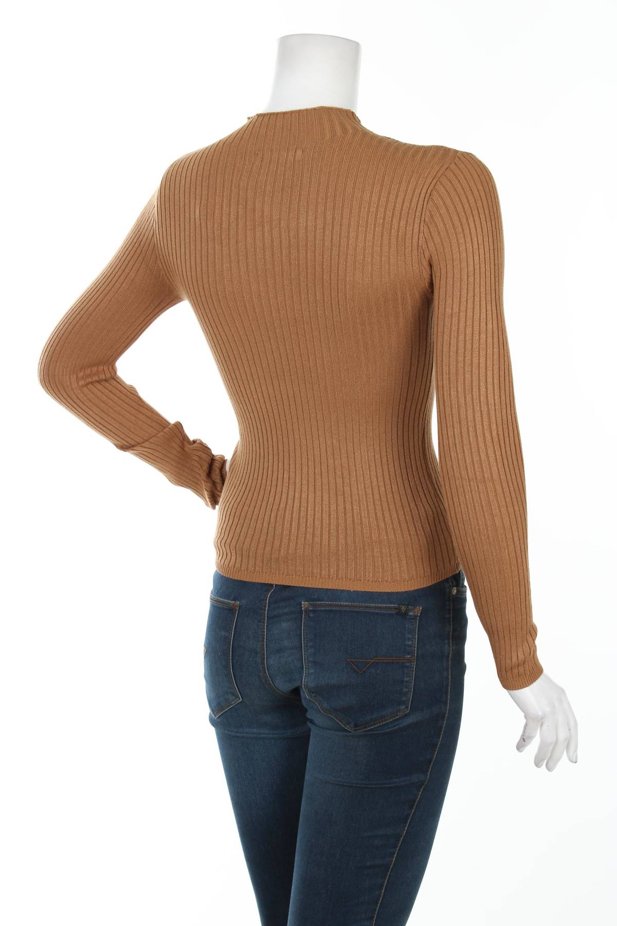 Дамски пуловер Calliope2