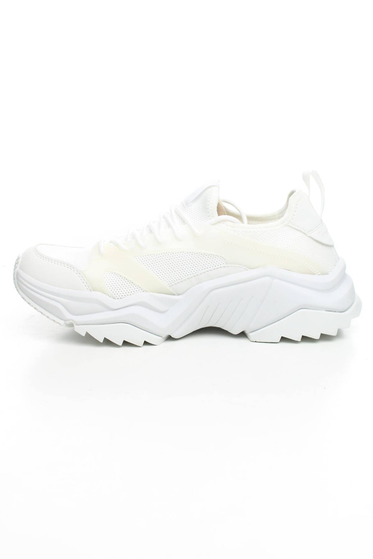 Маратонки Steve Madden2 - Contour.bg Маратонки Steve Madden2