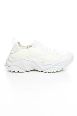Маратонки Steve Madden1