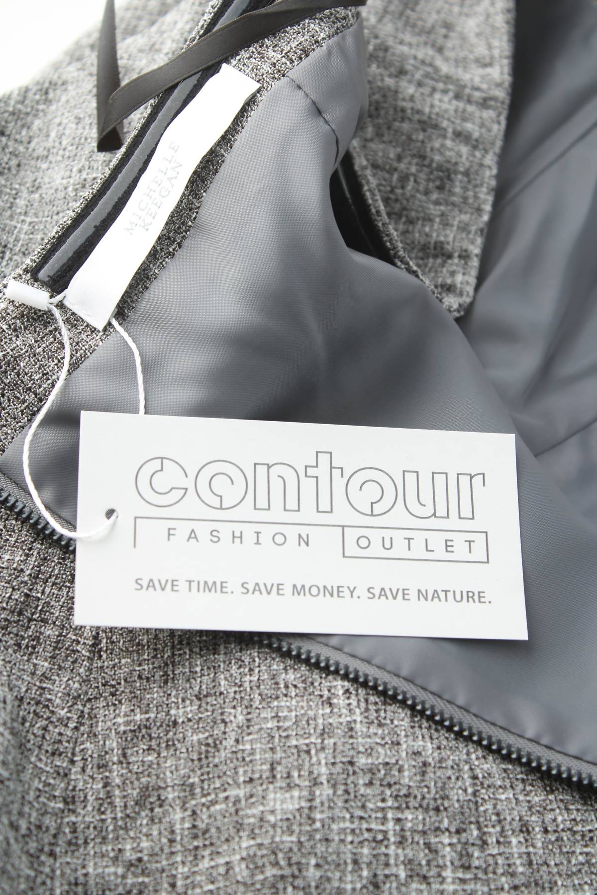 Γυναικείο αμάνικο Michelle Keegan3