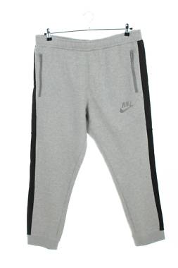 Мъжко спортно долнище Nike1