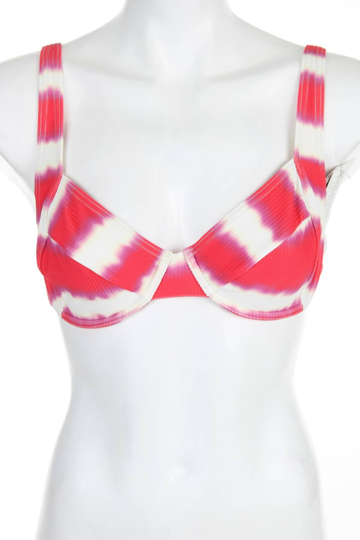 Бански горнище Triumph1 - Contour.bg Бански горнище Triumph1