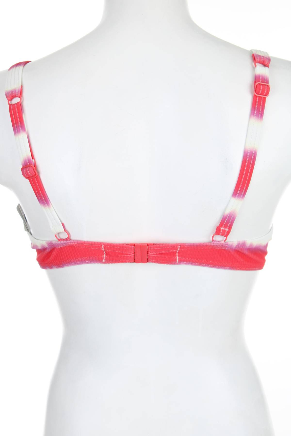 Бански горнище Triumph2 - Contour.bg Бански горнище Triumph2