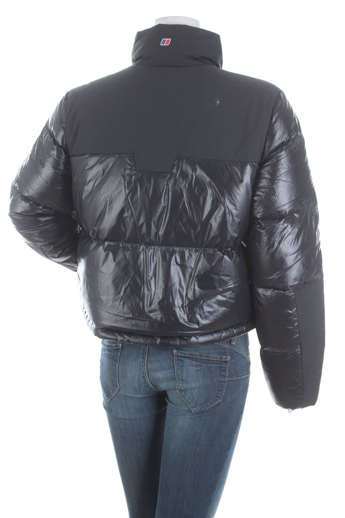 Дамско яке Berghaus2