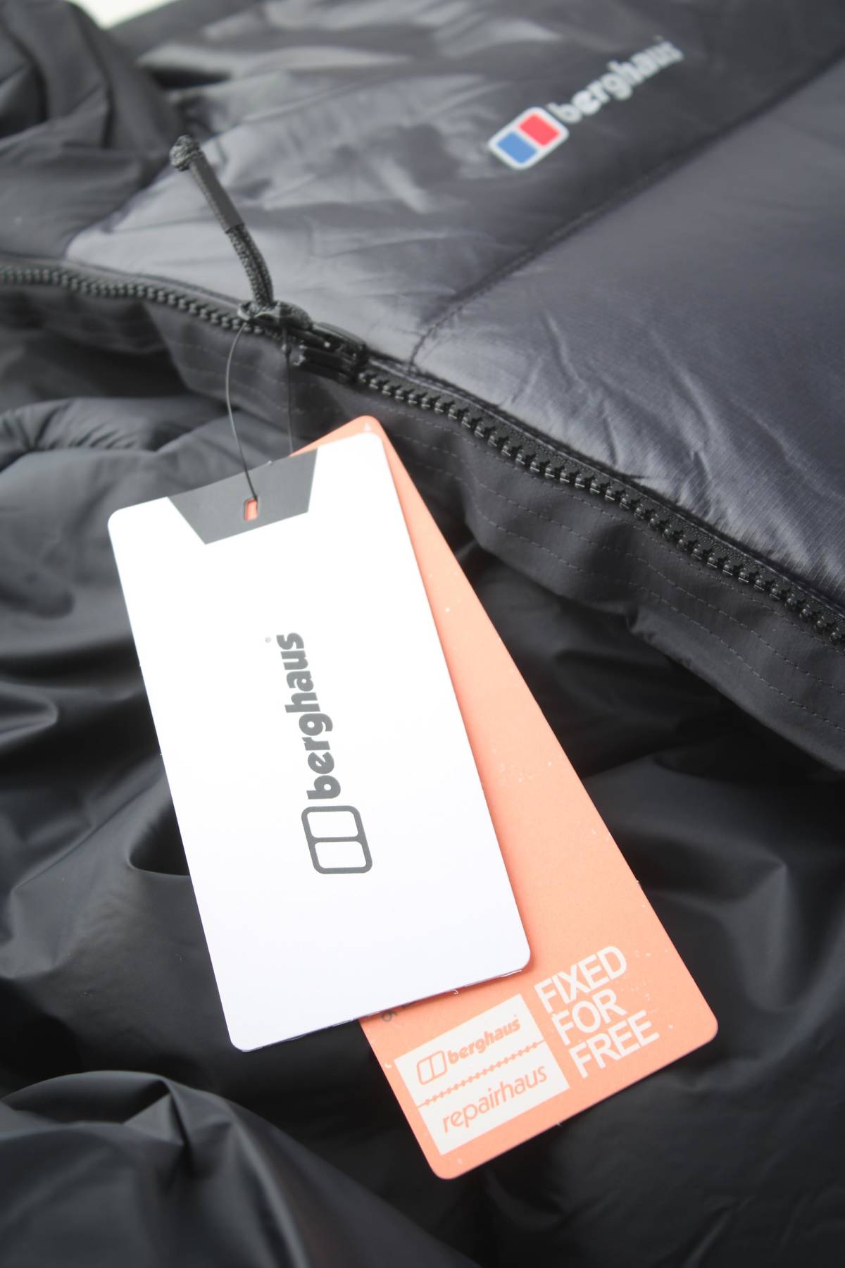 Дамско яке Berghaus4