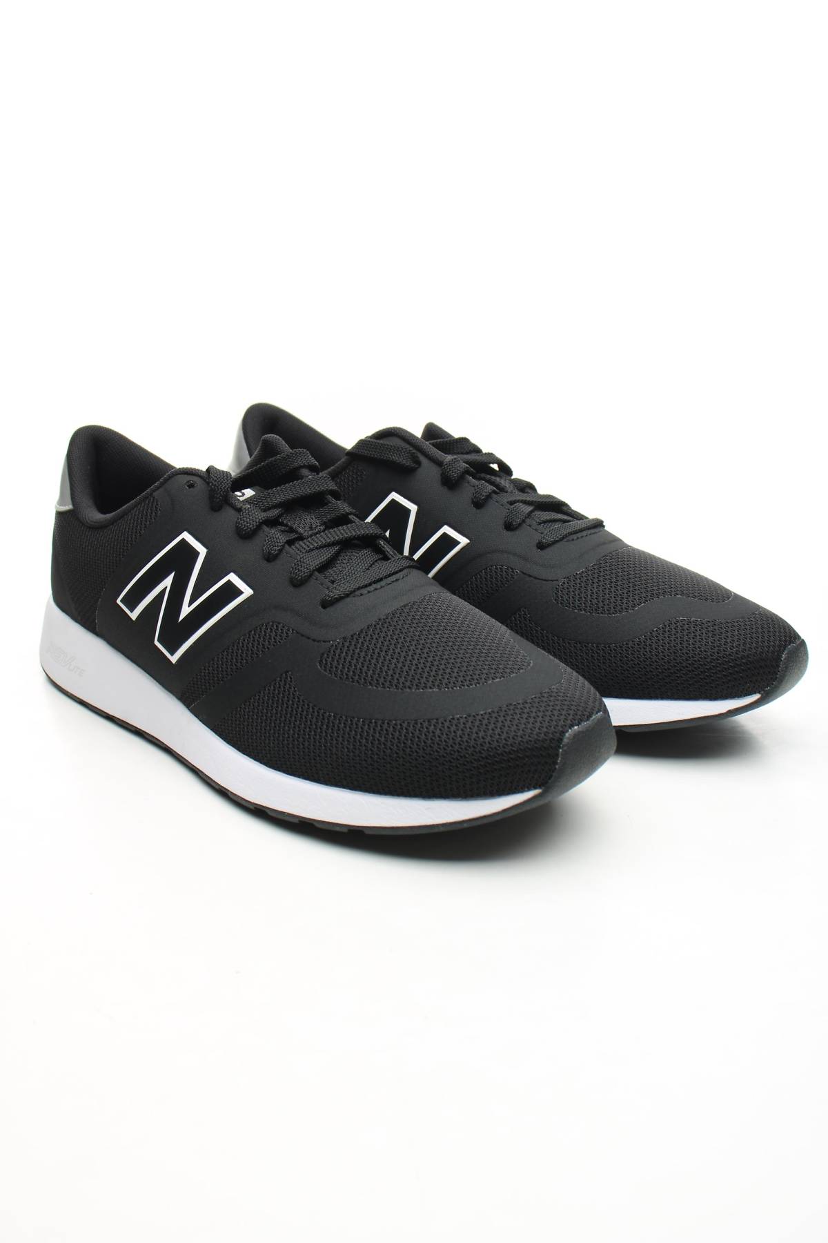 Αθλητικά παπούτσια New Balance3