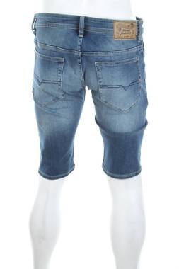 Мъжки къси дънки Diesel2