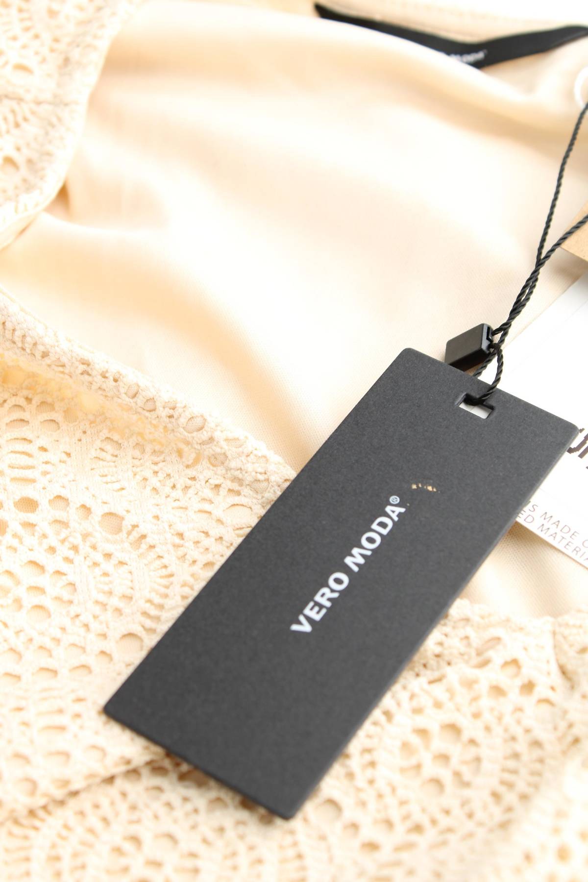 Γυναικεία μπλούζα Vero Moda3 - Contourshop.gr Γυναικεία μπλούζα Vero Moda3