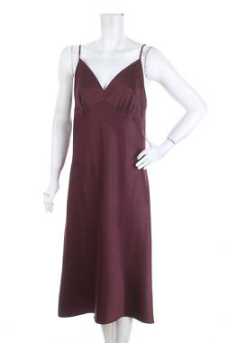 Γυναικείο νυχτικό Triumph1 - Contourshop.gr Γυναικείο νυχτικό Triumph1