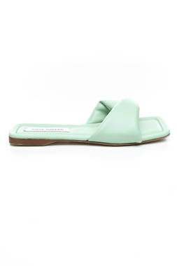 Πέδιλα Steve Madden1 - Contourshop.gr Πέδιλα Steve Madden1