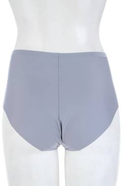 Оформящо бельо Triumph2