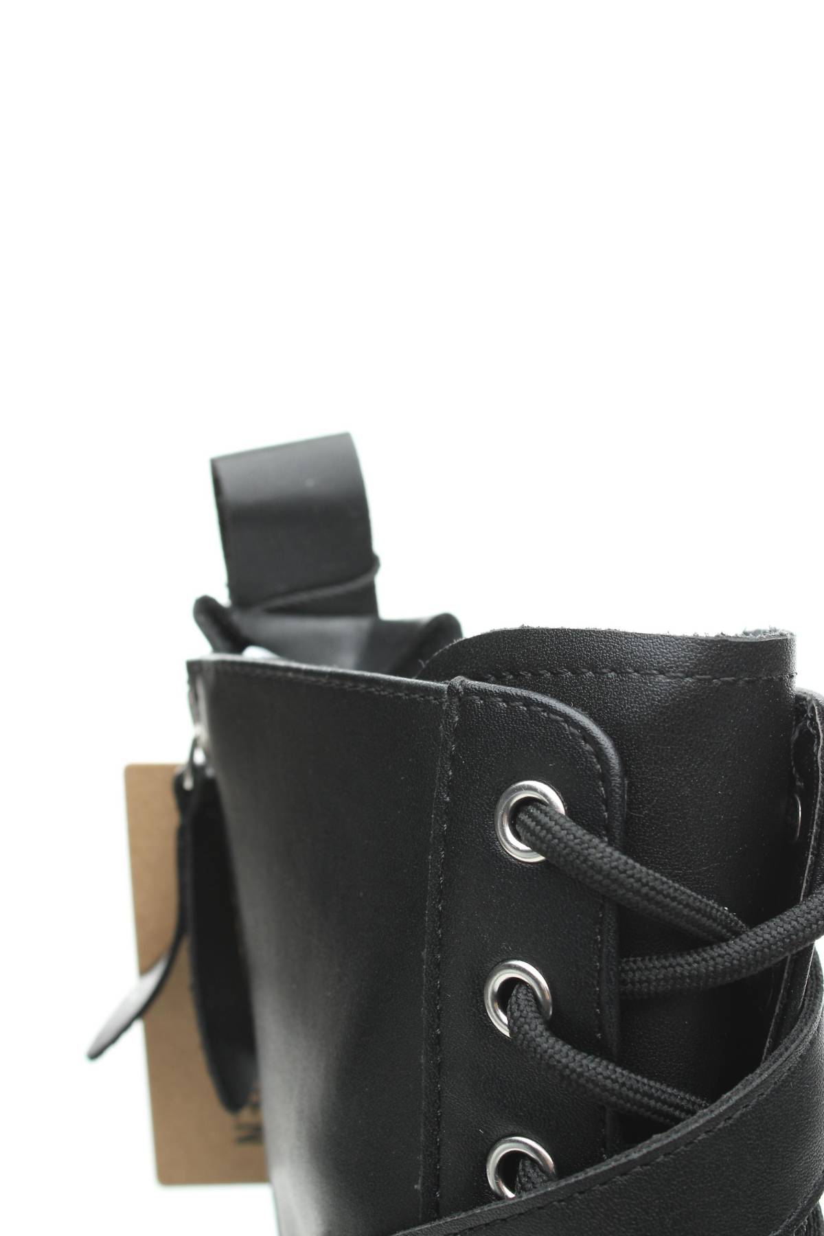 Γυναικεία μποτάκια Steve Madden5