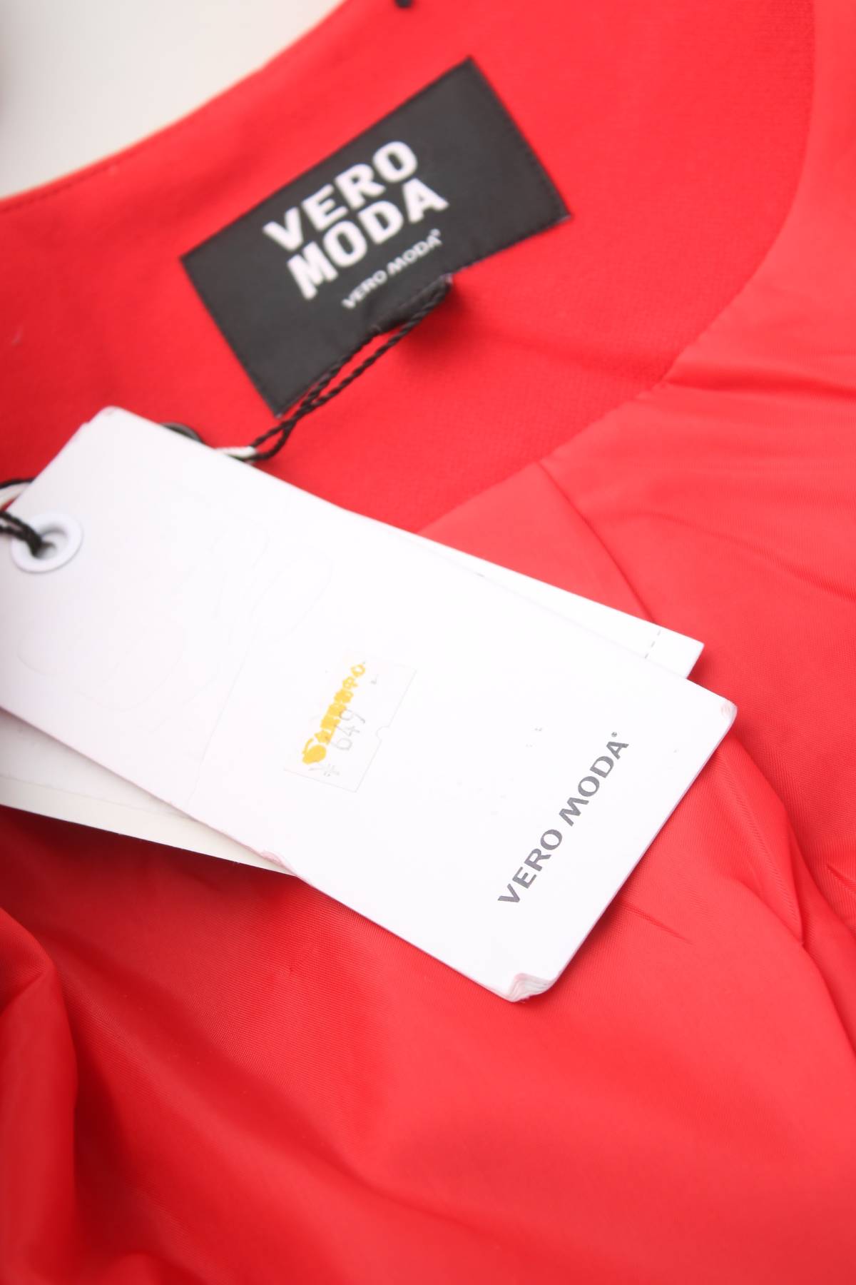 Дамско палто Vero Moda3