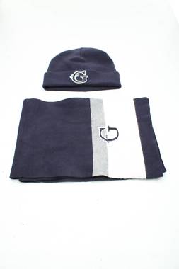 Детски комплект Guess1