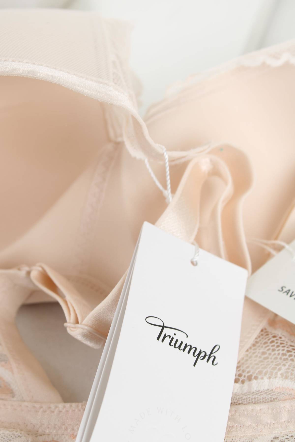 Сутиен Triumph3 - Contour.bg Сутиен Triumph3