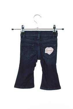 Детски дънки Guess2