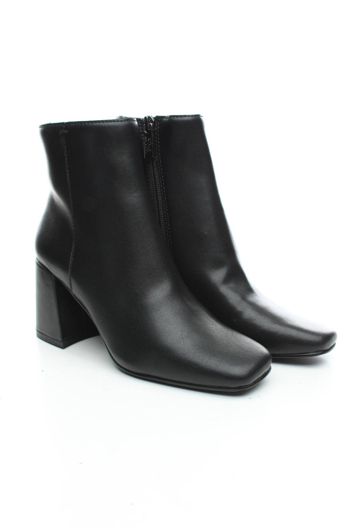 Дамски боти Steve Madden3