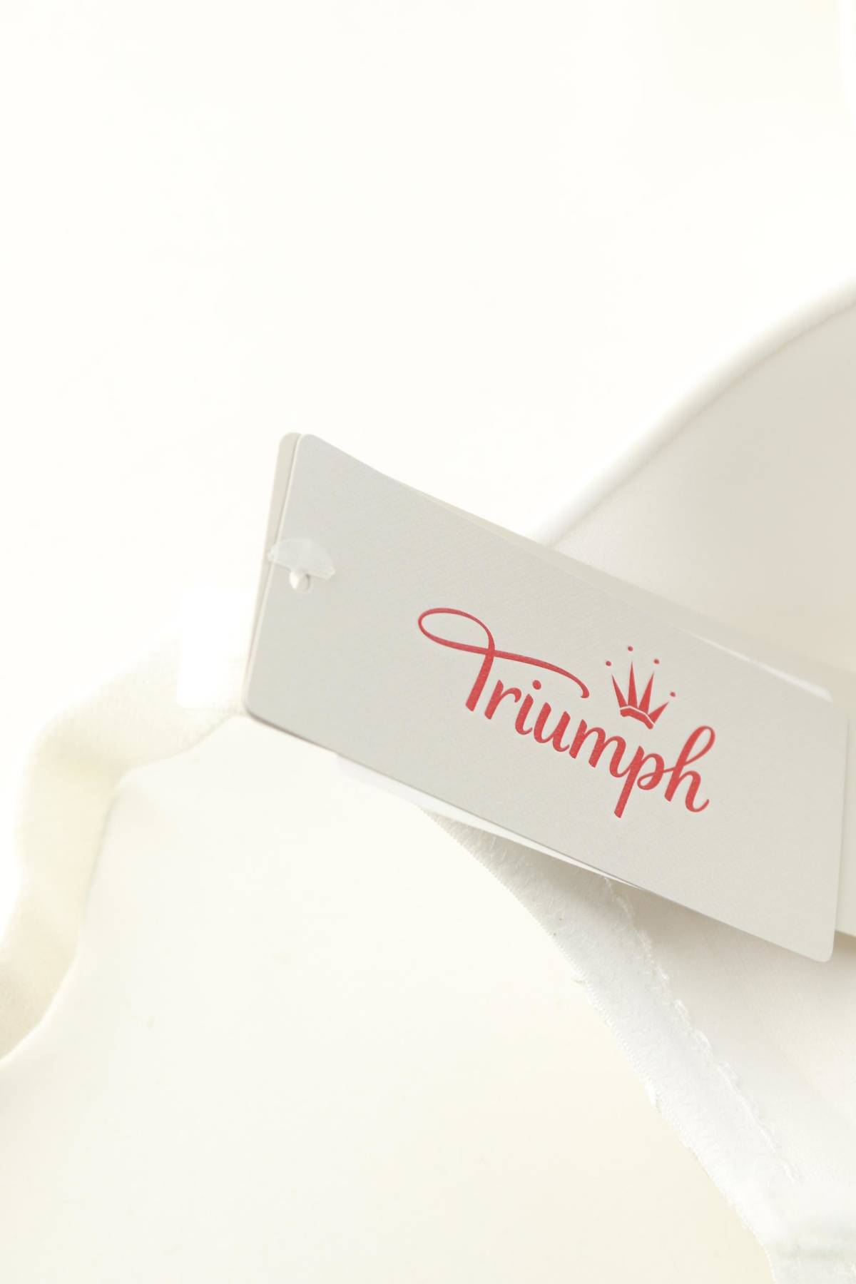 Сутиен Triumph3 - Contour.bg Сутиен Triumph3