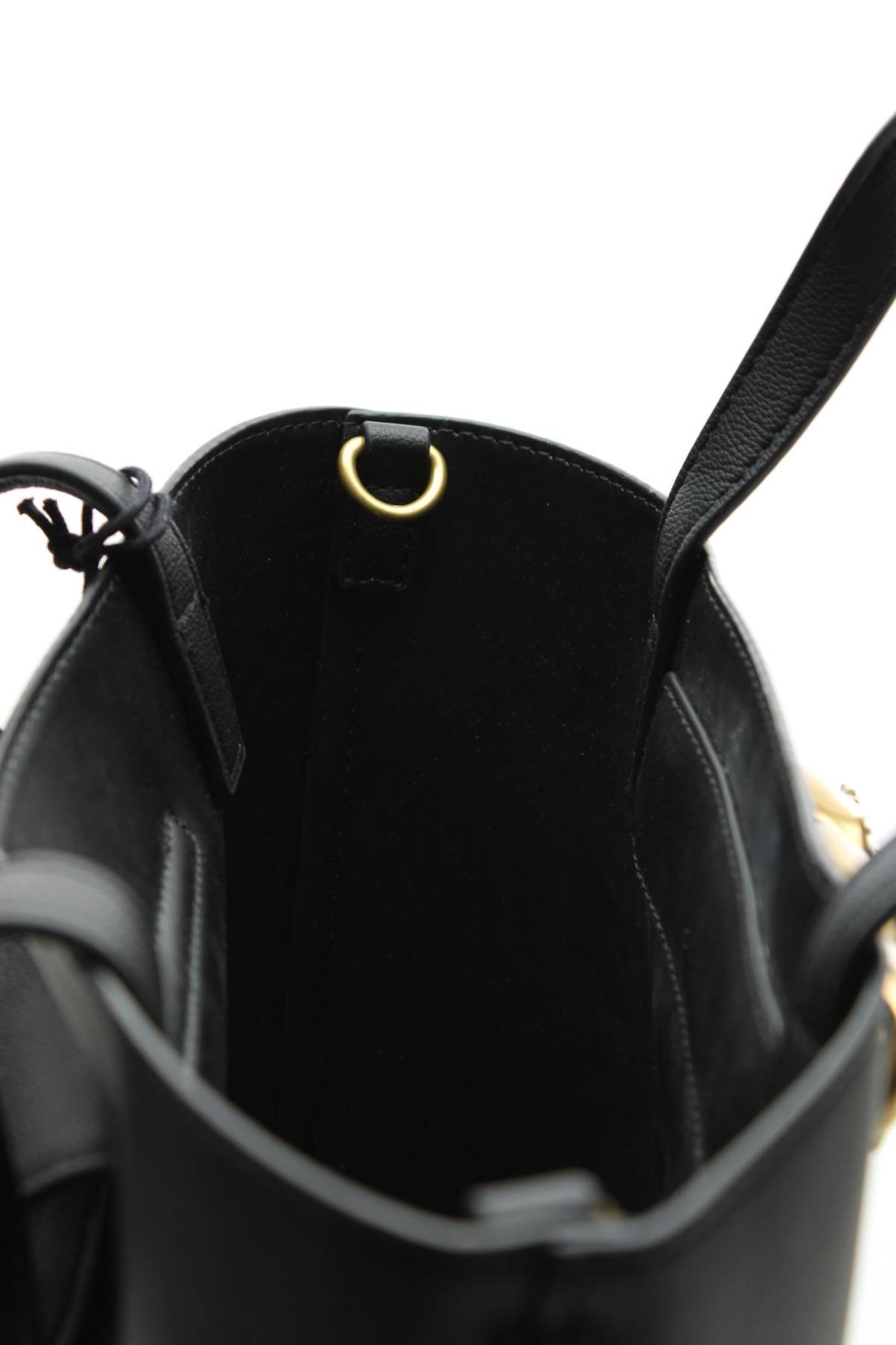 Γυναικεία δερματινή τσάντα Versace Jeans Couture4 - Contourshop.gr Γυναικεία δερματινή τσάντα Versace Jeans Couture4
