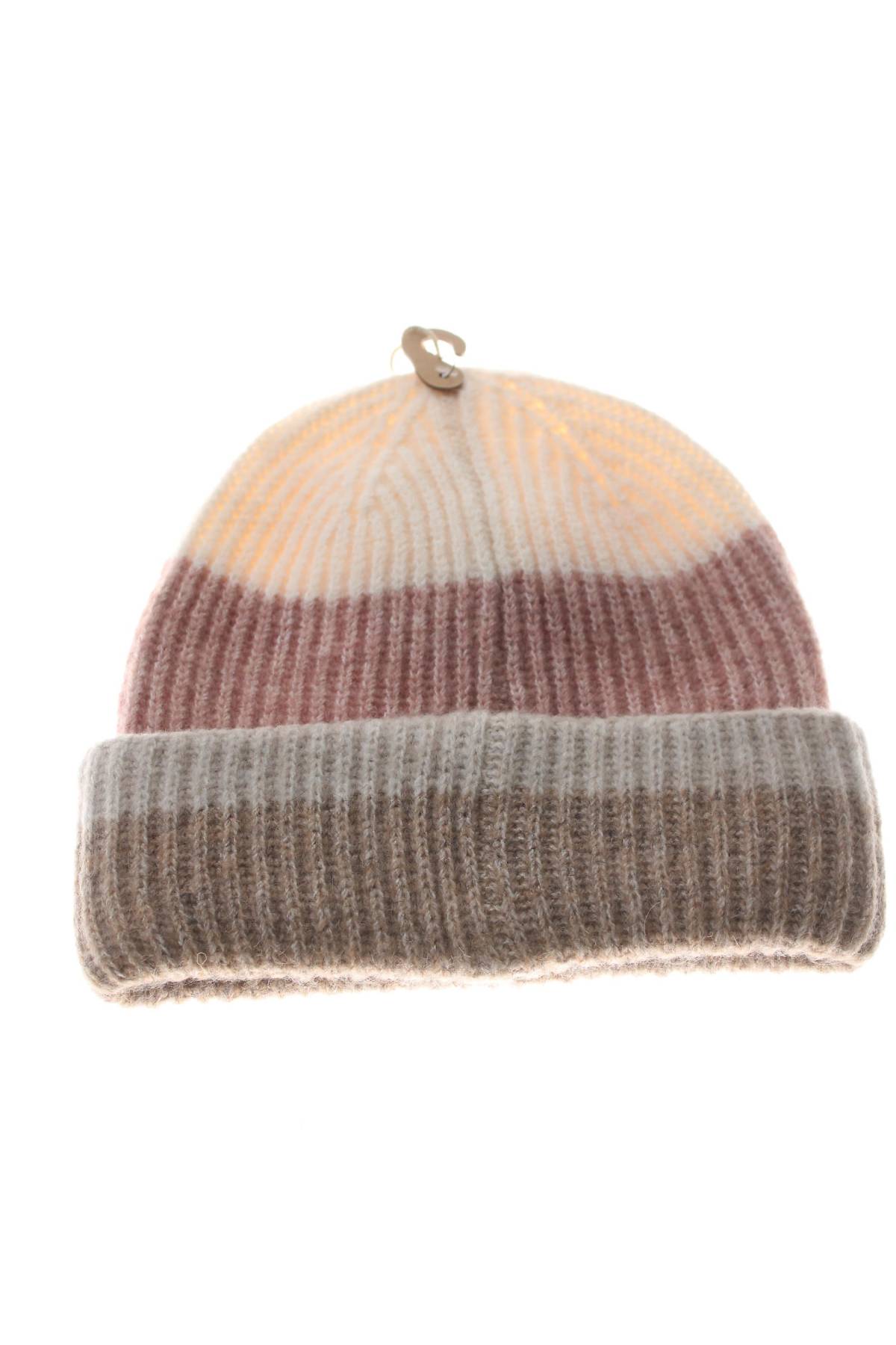 Шапка Fat Face2