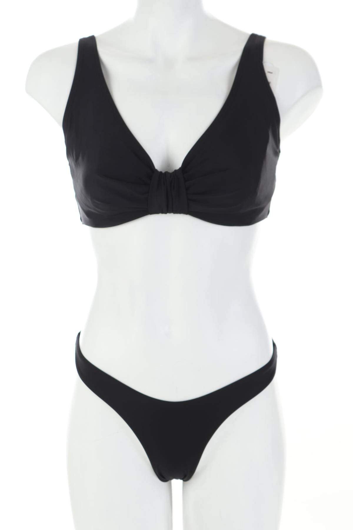 Бански костюм Hunkemoller1