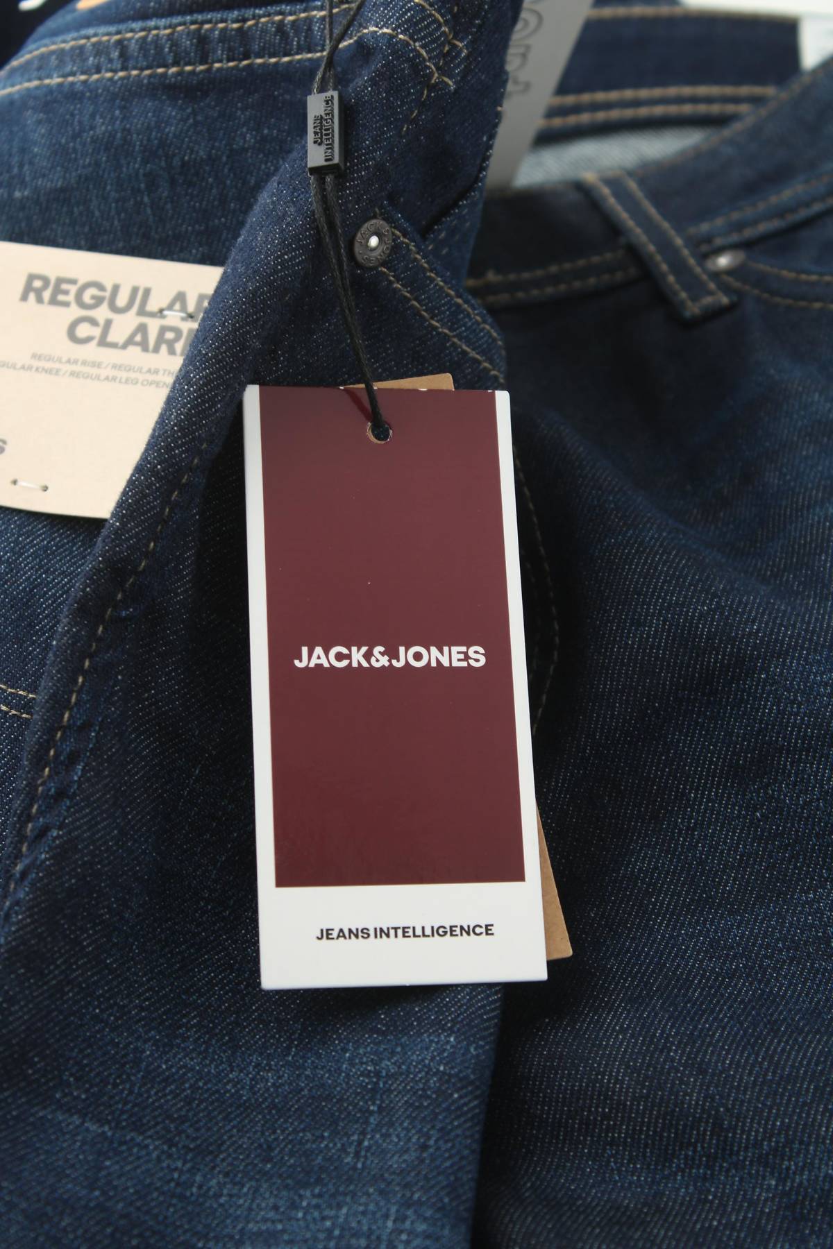 Мъжки дънки Jack & Jones3 - Contour.bg Мъжки дънки Jack & Jones3