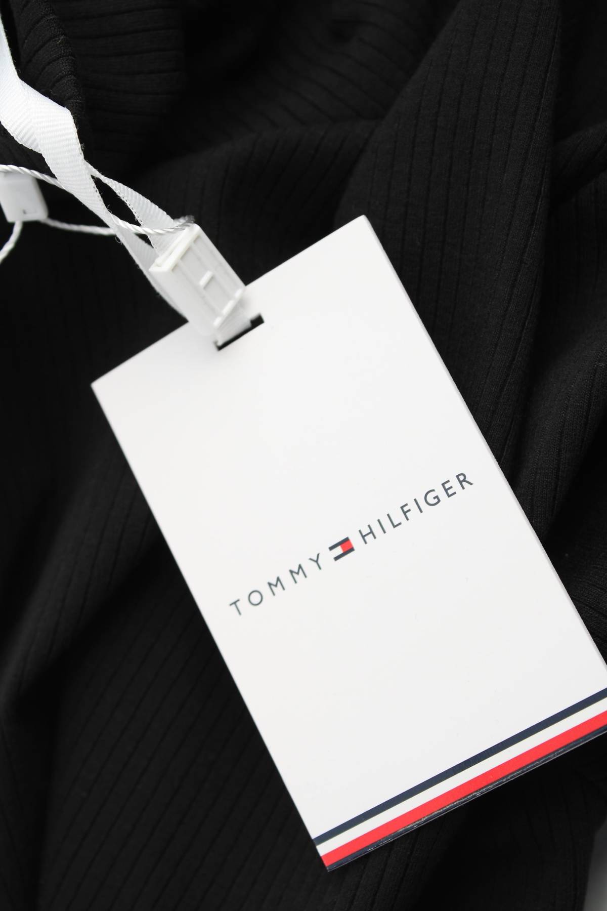Дамско поло Tommy Hilfiger3 - Contour.bg Дамско поло Tommy Hilfiger3