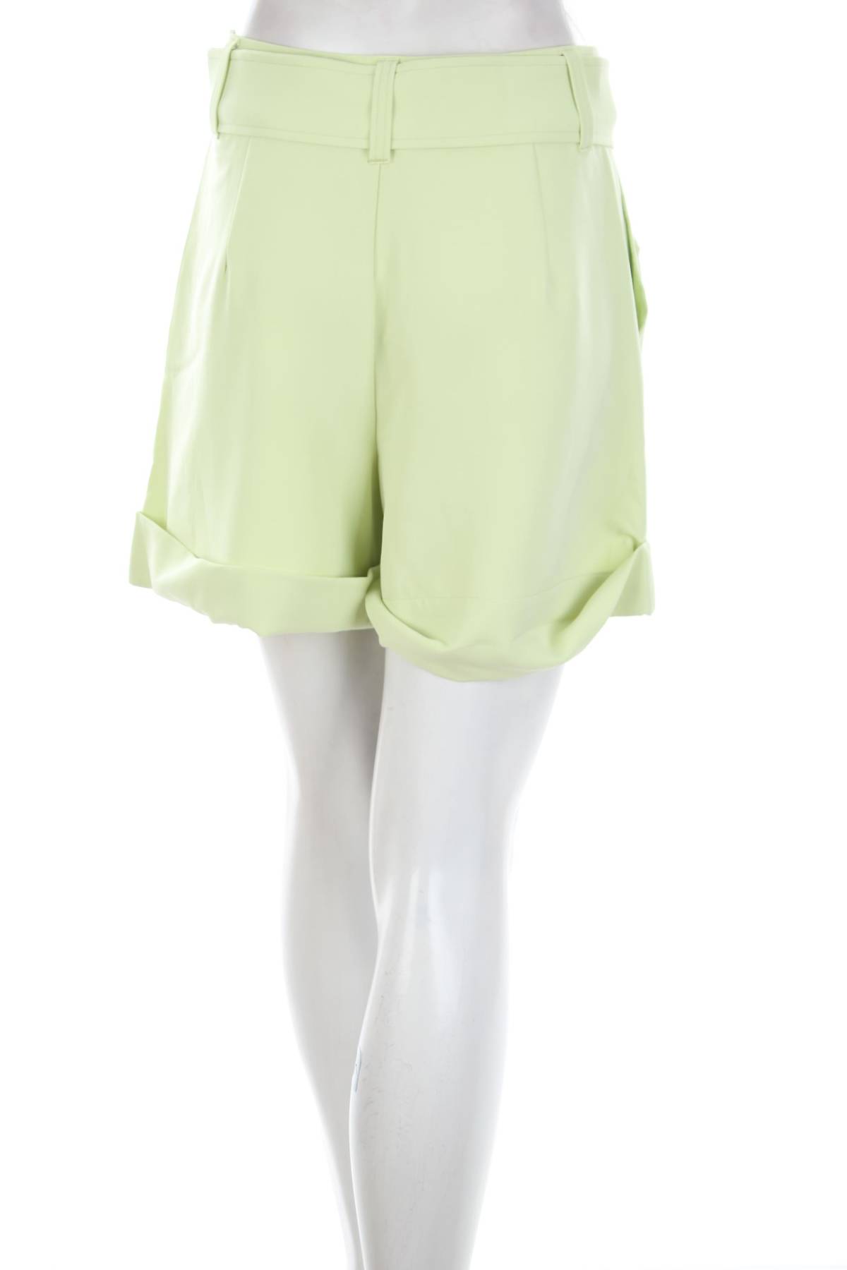 Γυναικείο σορτσάκι Guess2