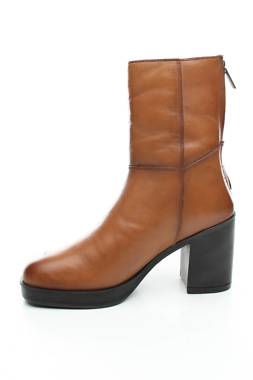 Дамски боти Cafe Noir2