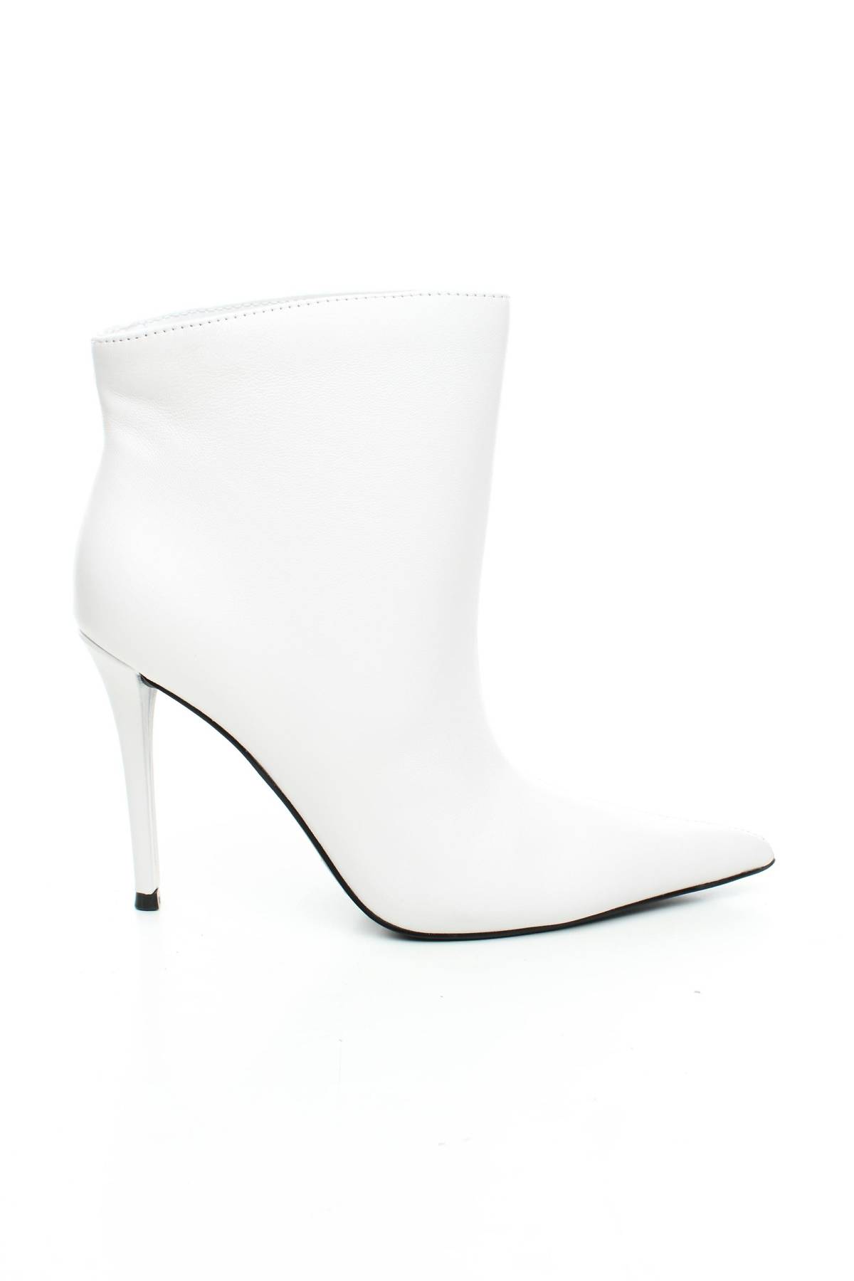 Дамски боти Steve Madden1