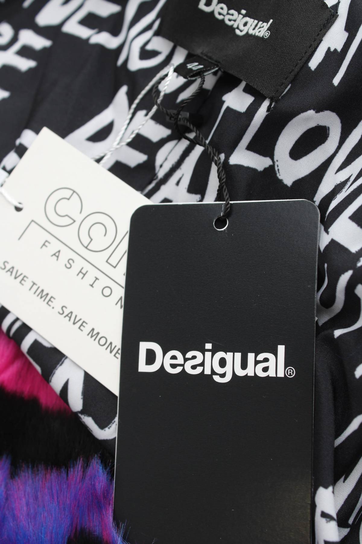 Дамско палто Desigual4