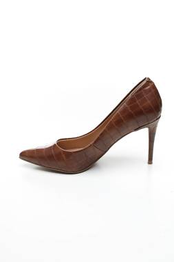 Γυναικεία παπούτσια Steve Madden2 - Contourshop.gr Γυναικεία παπούτσια Steve Madden2