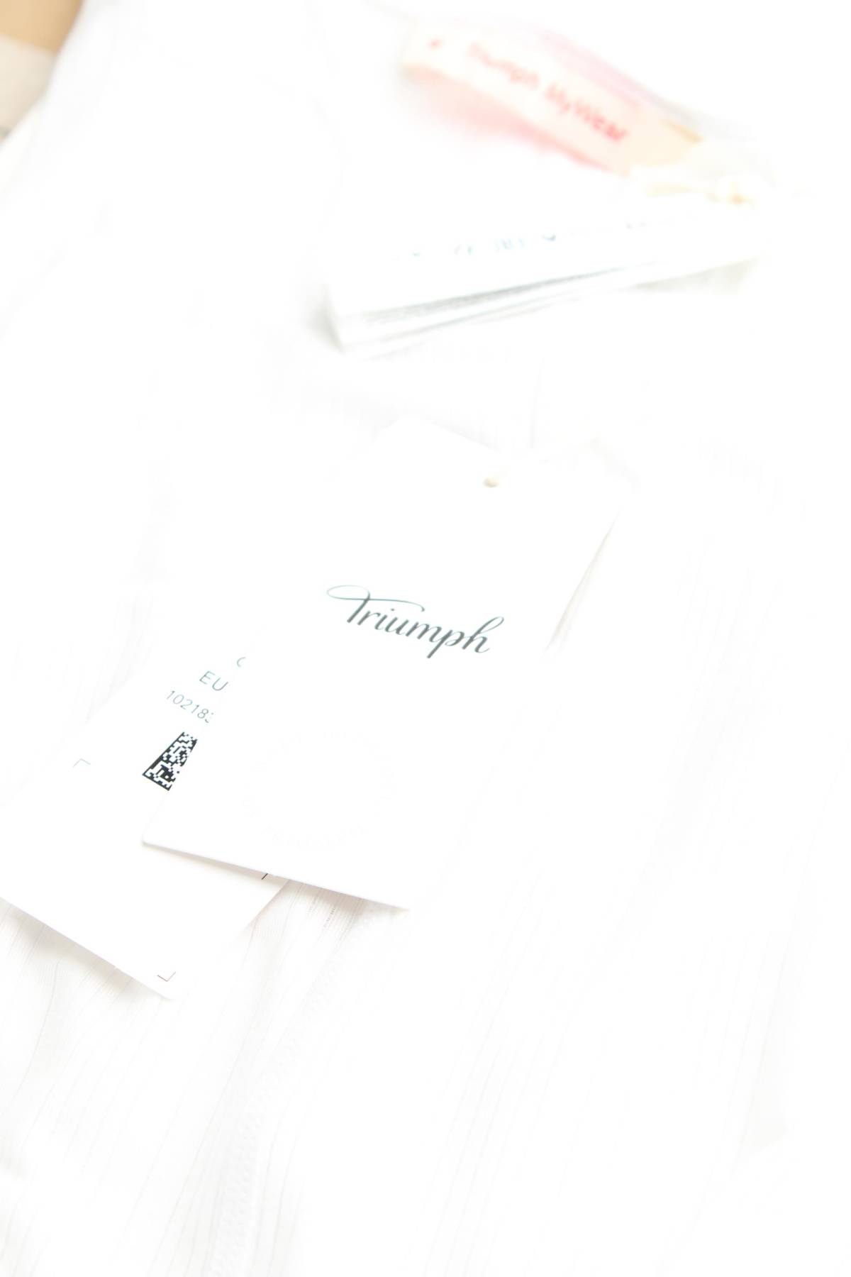 Домашно облекло Triumph3