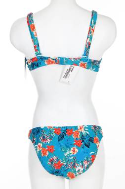 Бански костюм Naturana2