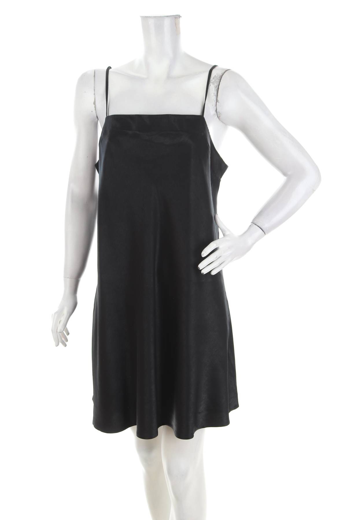Рокля Abercrombie & Fitch1 - Contour.bg Рокля Abercrombie & Fitch1