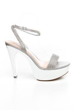 Σανδάλια Steve Madden1 - Contourshop.gr Σανδάλια Steve Madden1