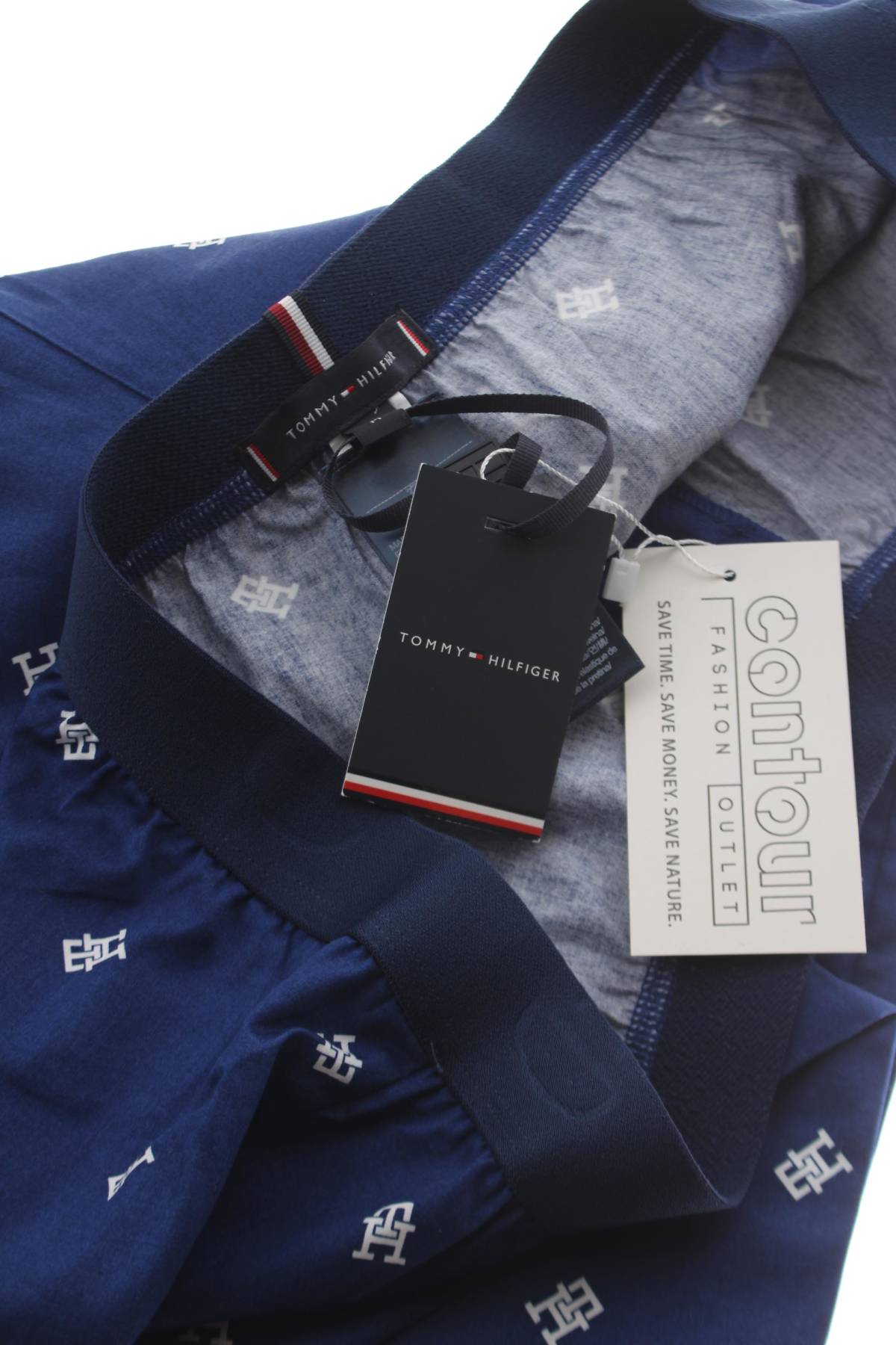 Домашно облекло Tommy Hilfiger3 - Contour.bg Домашно облекло Tommy Hilfiger3