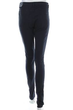 Дамски панталон Gant2 - Contour.bg Дамски панталон Gant2