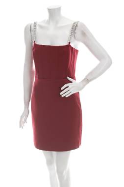 Рокля Guess1