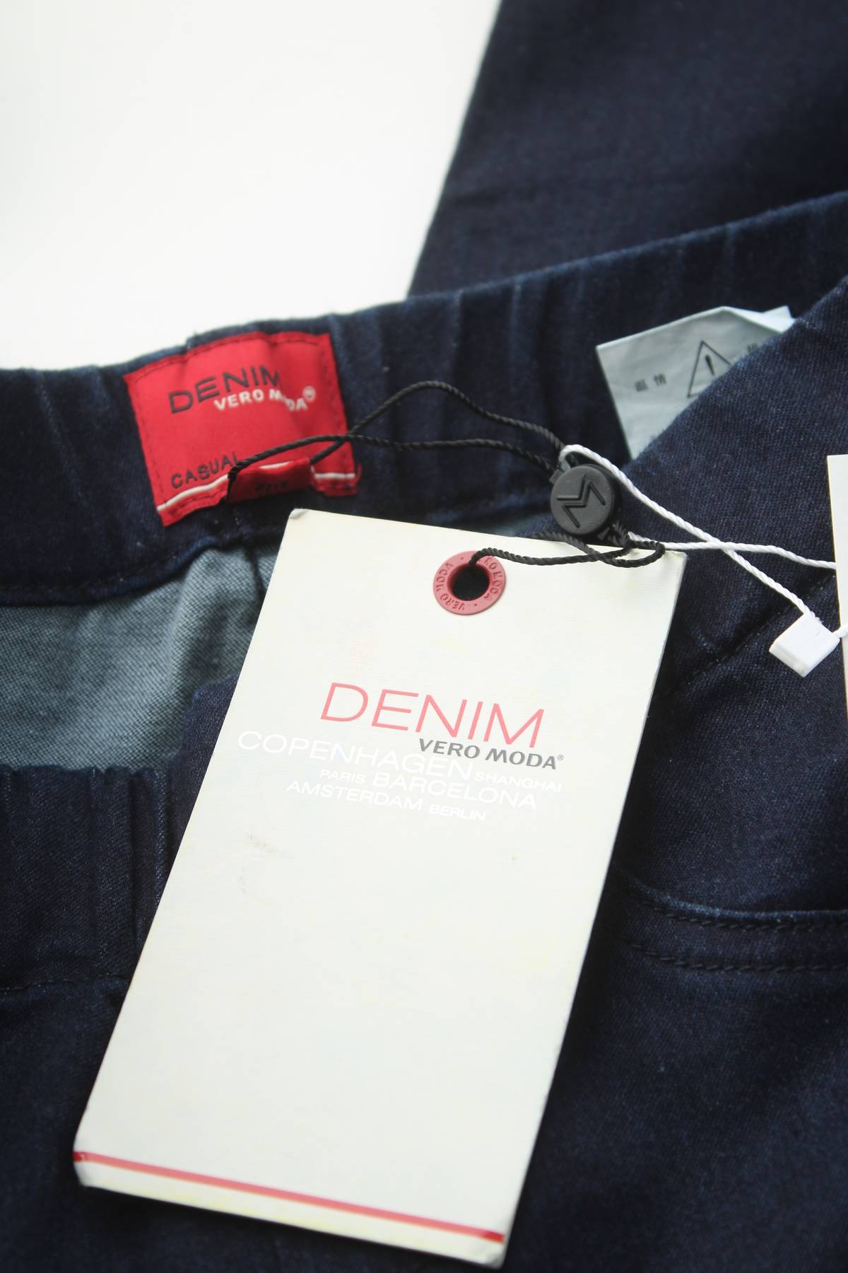 Γυναικεία τζιν Vero Moda3